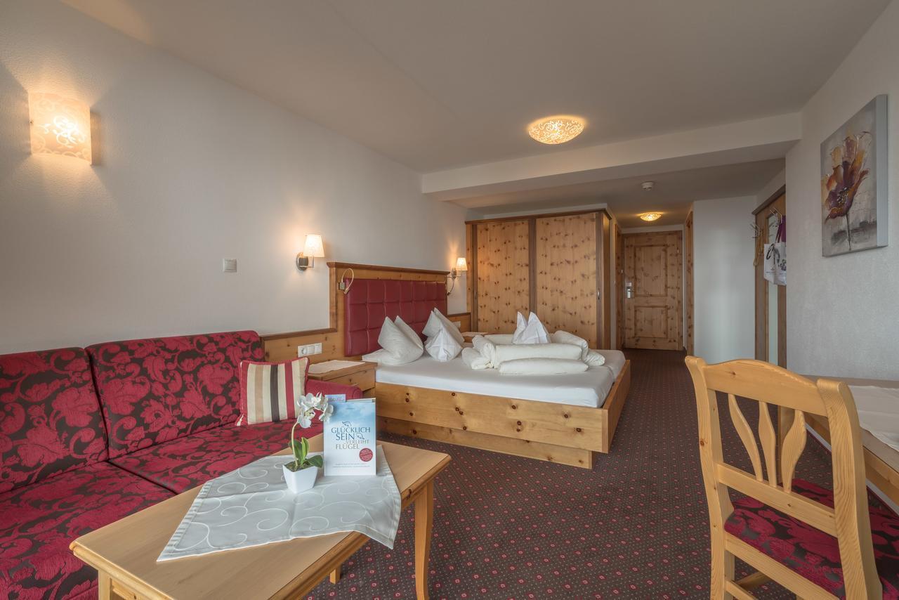Hotel Tauferberg à Umhausen Extérieur photo
